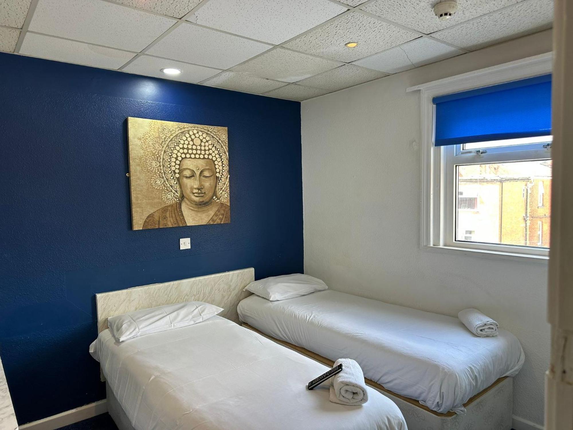Hotel The Regency